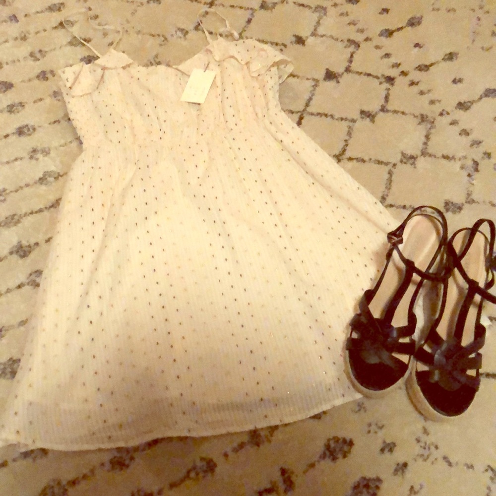 Cream and Gold Sleeveless Dress